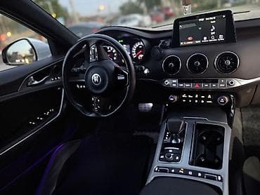 kia стингер: Kia Stinger: 2018 г., 2 л, Автомат, Бензин, Лифтбек — 8