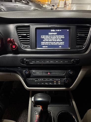 vw sharan: Kia Carnival: 2019 г., 2.2 л, Автомат, Дизель, Минивэн — 10