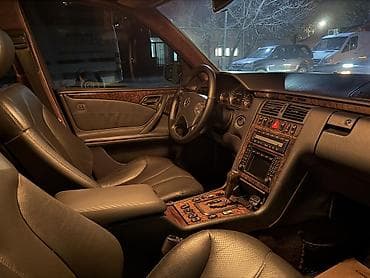 чехол на авто мерседес: Mercedes-Benz E-Class: 2000 г., 5.5 л, Автомат, Бензин, Седан — 9