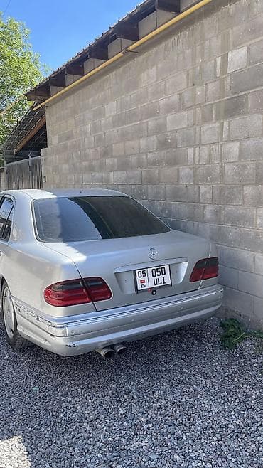 эшка германка: Mercedes-Benz E-Class: 2000 г., 3.2 л, Типтроник, Бензин, Седан — 5