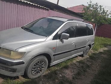 gac trumpchi: Mitsubishi Grandis: 1998 г., Минивэн — 6