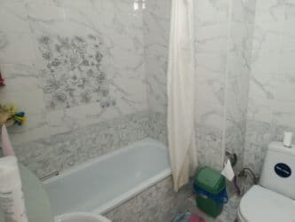 посуточно дом: Сдается 2х ком кв самом центре города с мебелью. 75'000 — 4