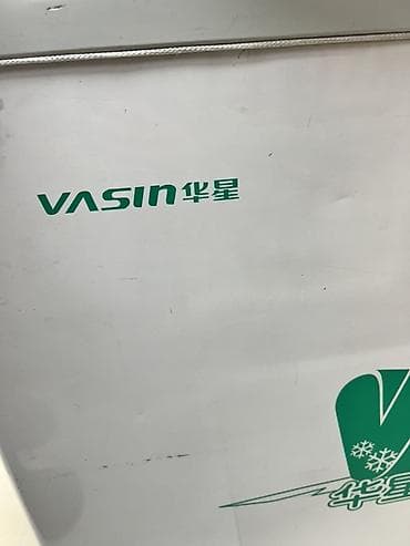 Холодильное оборудование: Срочно продается 2 морозильное камера . 15 тыс. сом каждый - Тип — 4