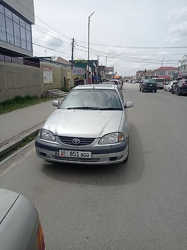 амг 63: Toyota Avensis: 2002 г., 1.8 л, Автомат, Бензин, Лифтбек — 5