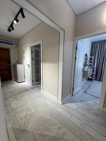 2 room flat: 2 комнаты, 72 м², 106 серия улучшенная, 2 этаж, Дизайнерский ремонт — 4