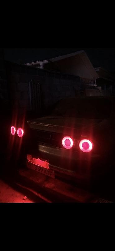 скайлайн: Nissan Skyline: 1993 г., 2 л, Автомат, Бензин, Седан — 2