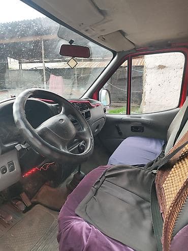 вмв 740: Легкий грузовик, Ford, Стандарт, 2 т, Б/у — 3