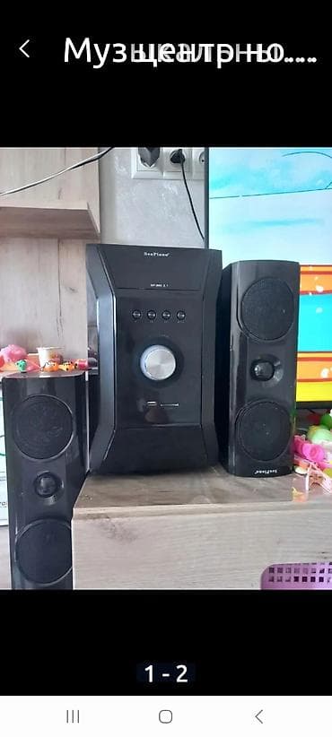 музыкальный уентр: Музыкальный центр почти новый с пултом современое свая цена 6500 одам — 1