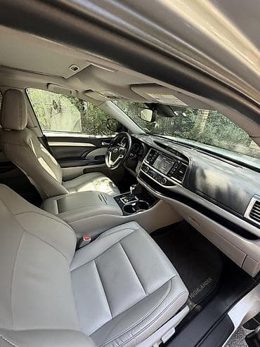 двенадцатый мини: Toyota Highlander: 2019 г., 3.5 л, Автомат, Бензин, Внедорожник — 10