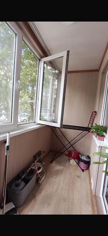 без агенство: 3 комнаты, 58 м², ул. Калык Акиева 104 серия, 1 этаж, Свежий ремонт — 1