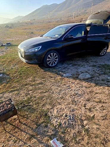 bcd com: Hyundai Elantra: 2017 г., 2 л, Автомат, Бензин, Хэтчбэк — 4