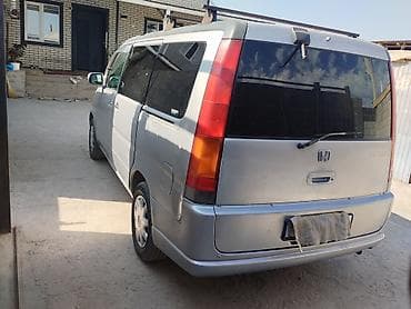 ролик на степ: Honda Stepwgn: 2001 г., 0.2 л, Минивэн — 3