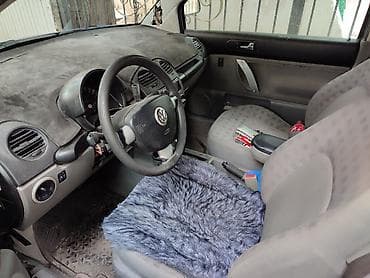 Транспорт: Volkswagen Bettle: 1999 г., 0.2 л, Автомат, Бензин, Хэтчбэк — 5