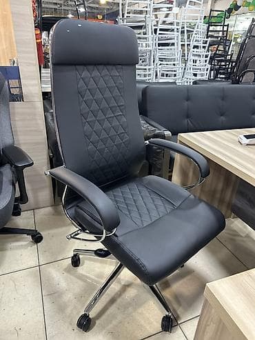 Офис креслолор, Дөңгөлөктүү, түсү - Кара, Экокожа