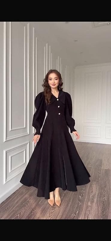 argus air: Платье миди с акцентными рукавами и крупным воротником - Длина — 3