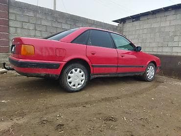 аудио касета: Audi 100: 1991 г., 2 л, Ручные, Бензин, Седан — 3