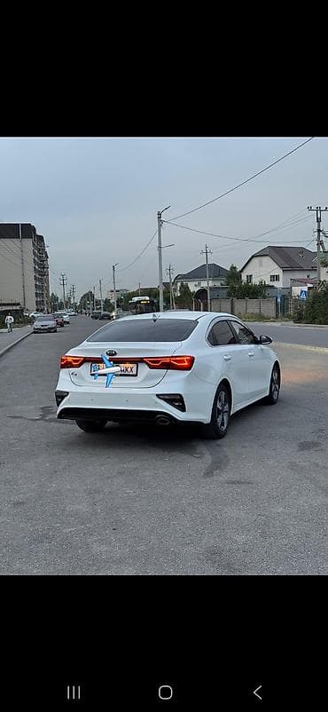 byd e3: Kia Cerato: 2019 г., 1.6 л, Автомат, Бензин, Седан — 4