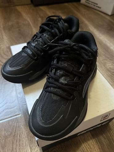 Мужская обувь: Кроссовки puma
Размер 36 (22,5 см)
В очень хорошем состоянии — 1