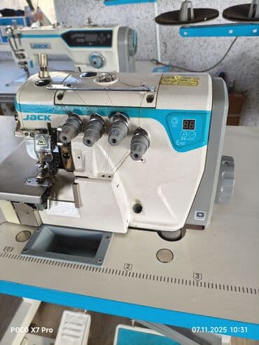 купить сумку для ноутбука бишкек: Швейная машина Jack, Коверлок, Полуавтомат — 3