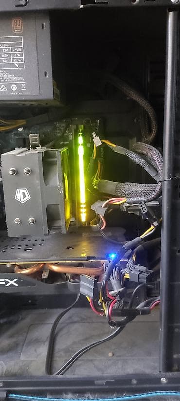 продаю бу ноутбук: Компьютер, ядер - 4, ОЗУ 16 ГБ, Игровой, Б/у, Intel Core i3, AMD Radeon RX 580, HDD + SSD — 6