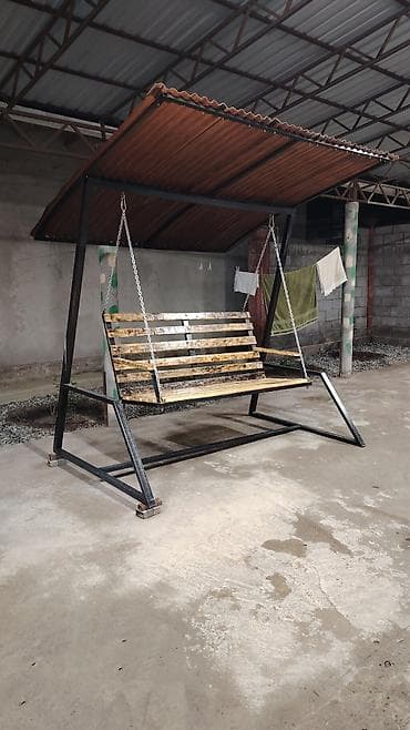 Садовые качели Со спинкой, С крышей