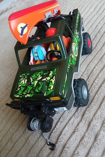 Продаю оригинальный игровой набор Playmobil Wild Life: Внедорожник для