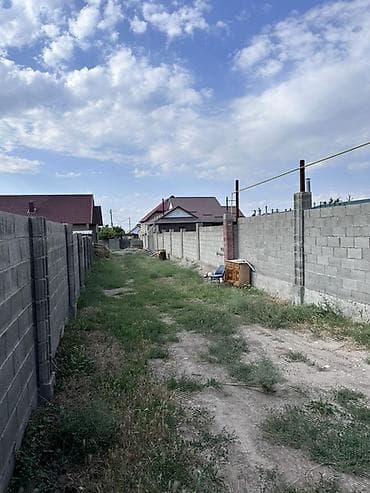 кирпичный дом: Продаётся дом с участком. - Отдельно стоящий одноэтажный дом с — 2