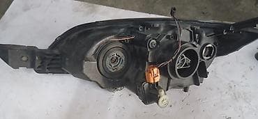 Автозапчасти: Передняя правая фара Mazda 2006 г., Б/у, Оригинал, Япония — 4