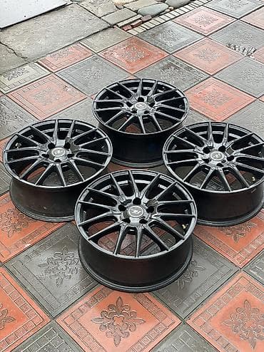 kia c5: Литые Диски R 17 Kia, Комплект, отверстий - 5, Б/у — 4