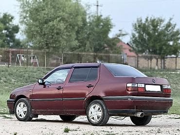 капот нексия 1: Volkswagen Vento: 1993 г., 1.8 л, Механика, Бензин, Седан — 5