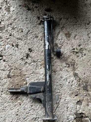 набор ключ инструмент: Домкрат от w124 — 1