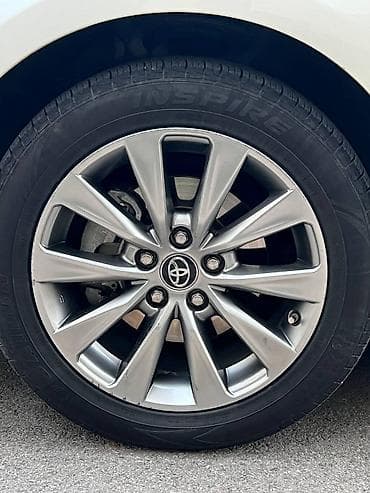 Транспорт: Toyota Camry: 2016 г., 2.5 л, Автомат, Бензин, Седан — 10