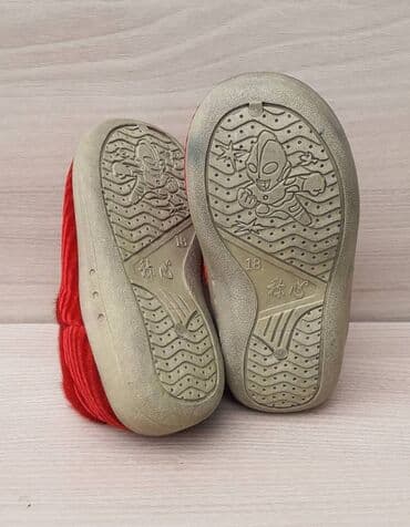 оптом обуви: Тапочки тёплые детские Б/У практически новые. 18 – й размер, цвет — 4