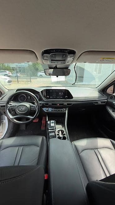 Транспорт: Hyundai Sonata: 2021 г., 2 л, Автомат, Газ, Седан — 4