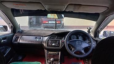 авто в аварийном состоянии: Honda Accord: 2000 г., 2.3 л, Автомат, Газ, Универсал — 6
