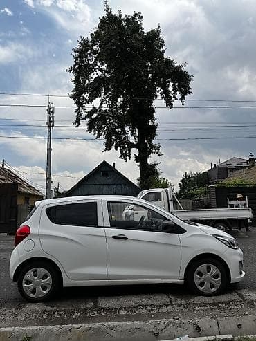 Продажа авто: Chevrolet Spark: 2019 г., Автомат, Бензин, Хэтчбэк — 7