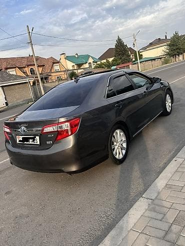 Toyota Camry: 2013 г., 2.5 л, Автомат, Гибрид, Седан — 3