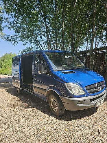 кабина мото: Легкий грузовик, Mercedes-Benz, Стандарт — 2