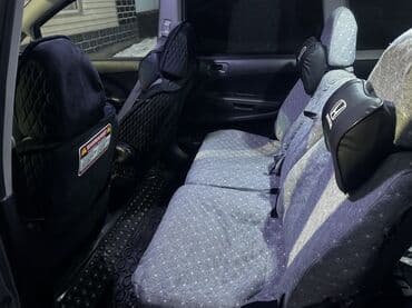 срочно продам авто в связи с переездом: Honda Stream: 2003 г., 1.7 л, Автомат, Бензиновая, Универсал — 8