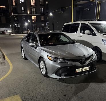 70: Toyota Camry: 2019 г., 2.5 л, Автомат, Бензин, Седан — 2