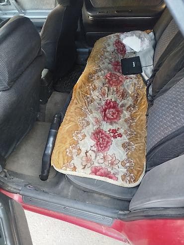 dodge intrepid: Mazda 626: 1989 г., 2.2 л, Автомат, Бензин, Седан — 6