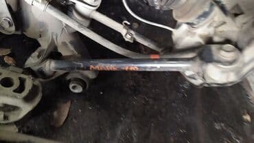 вытягивающая ортопедическая подушка купить: Toyota Mark 110 продольный рычаг, Тойота Марк 110 продольная тяга — 1