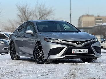 ом 642: Toyota Camry: 2021 г., 2.5 л, Автомат, Бензин, Седан — 2