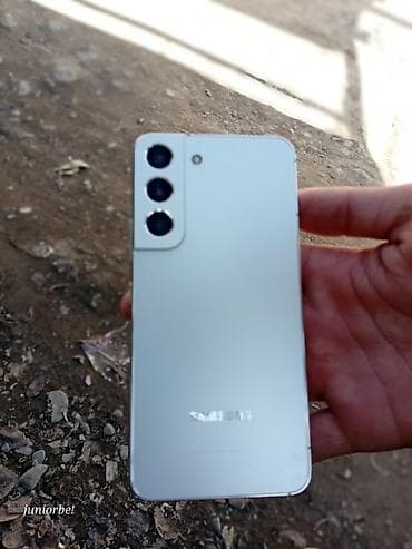 ipad mini 9: Samsung Galaxy S22, 256 ГБ, цвет - Белый — 2