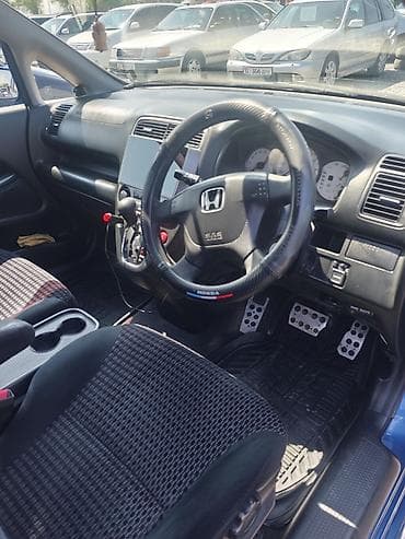 3 sfe: Honda Stream: 2003 г., 2 л, Автомат, Бензин, Минивэн — 5