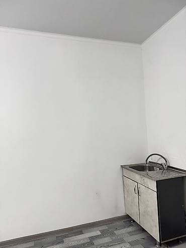 маликова: Сдаётся уютная 2-комнатная квартира с отдельным санузлом и — 4