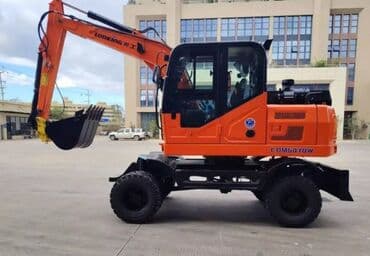 японский экскаватор: Погрузчик, 2024 г., Колесный, Ковшовый — 1