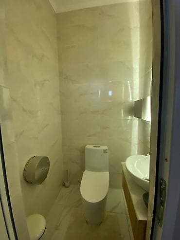 Сдается комерчиское помещение 📍 Центр, Мечеть 🔹 Общая площадь дома — 9