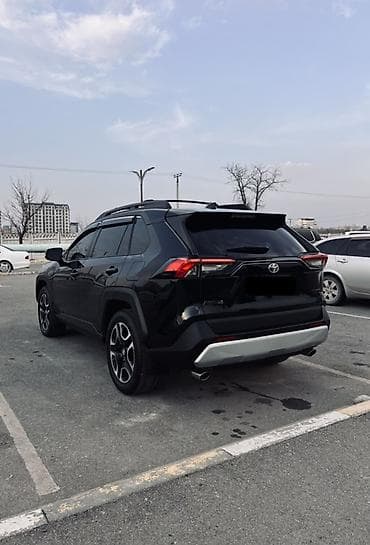 кампи: Toyota RAV4: 2019 г., 2.5 л, Автомат, Бензин, Кроссовер — 4