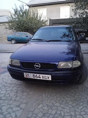 lexus rx 2002: Opel Astra: 1994 г., 1.8 л, Механика, Бензин, Хэтчбэк — 1